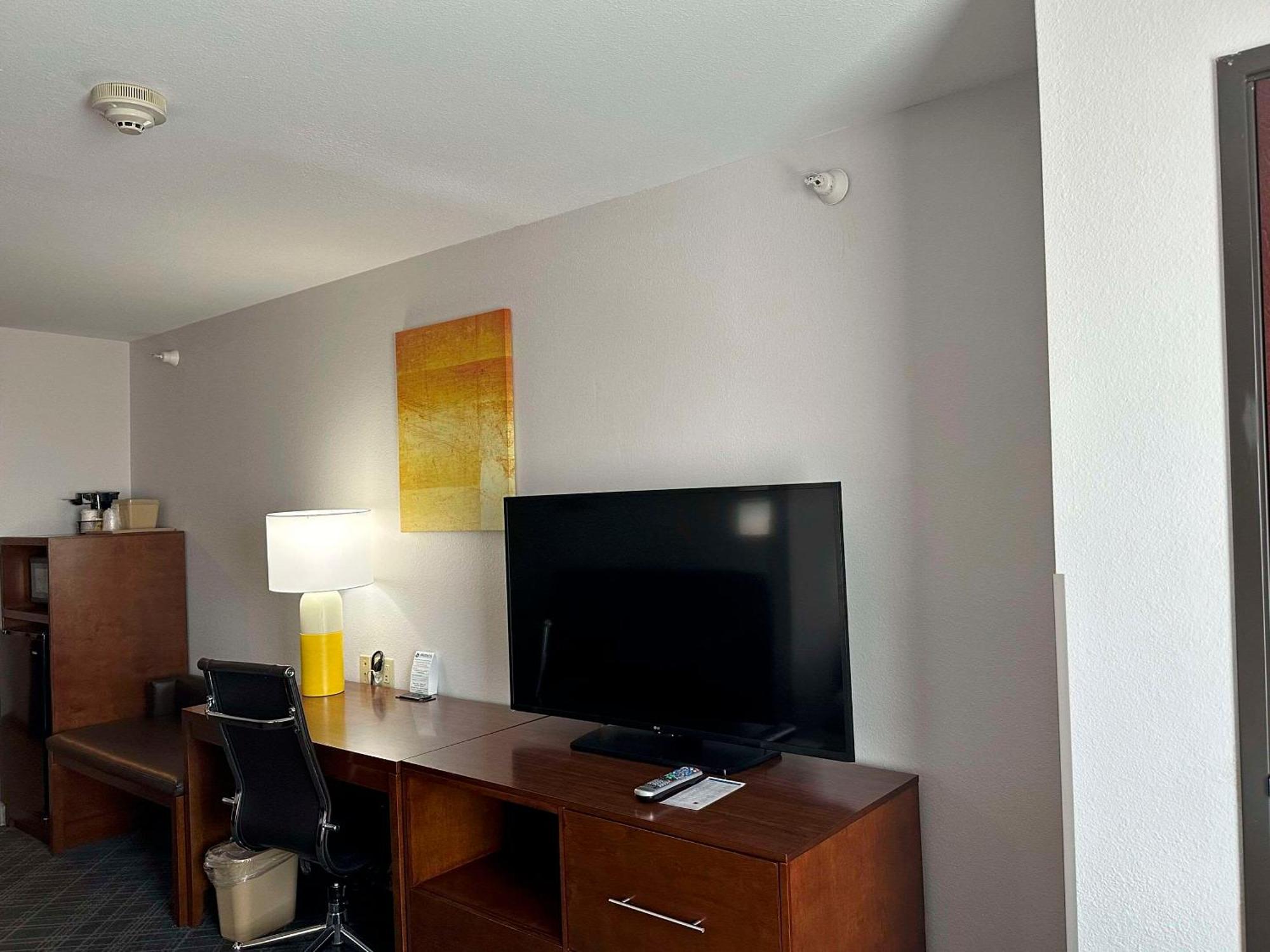 Comfort Suites Jackson - Cape Girardeau Extérieur photo